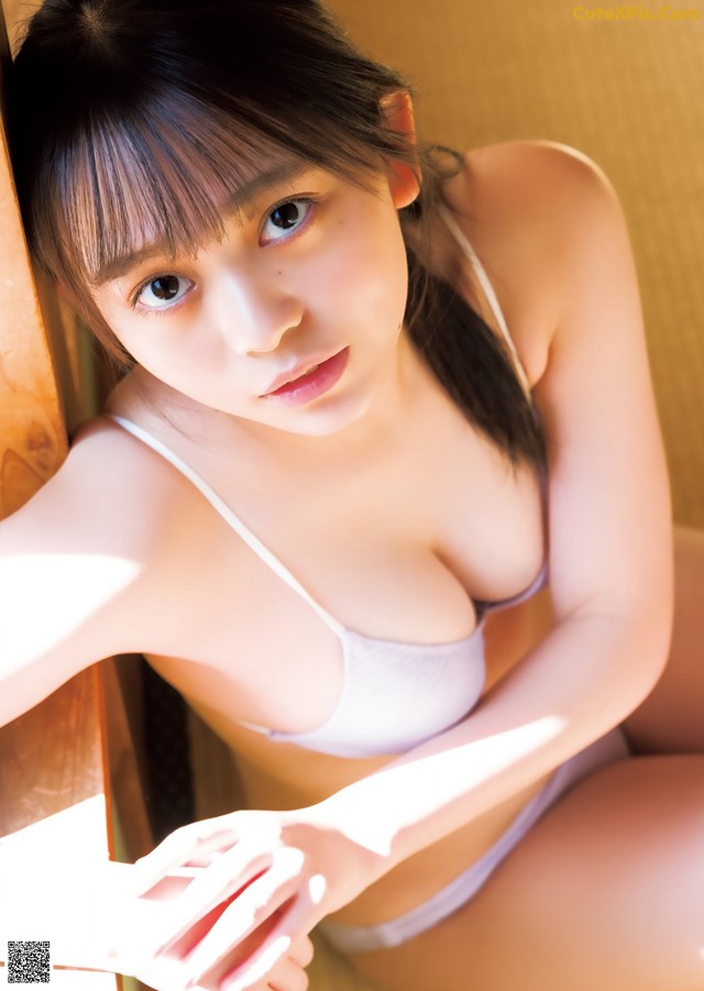 Mai Horai 蓬莱舞, Young Jump 2023 No.03 (ヤングジャンプ 2023年3号) No.347b08